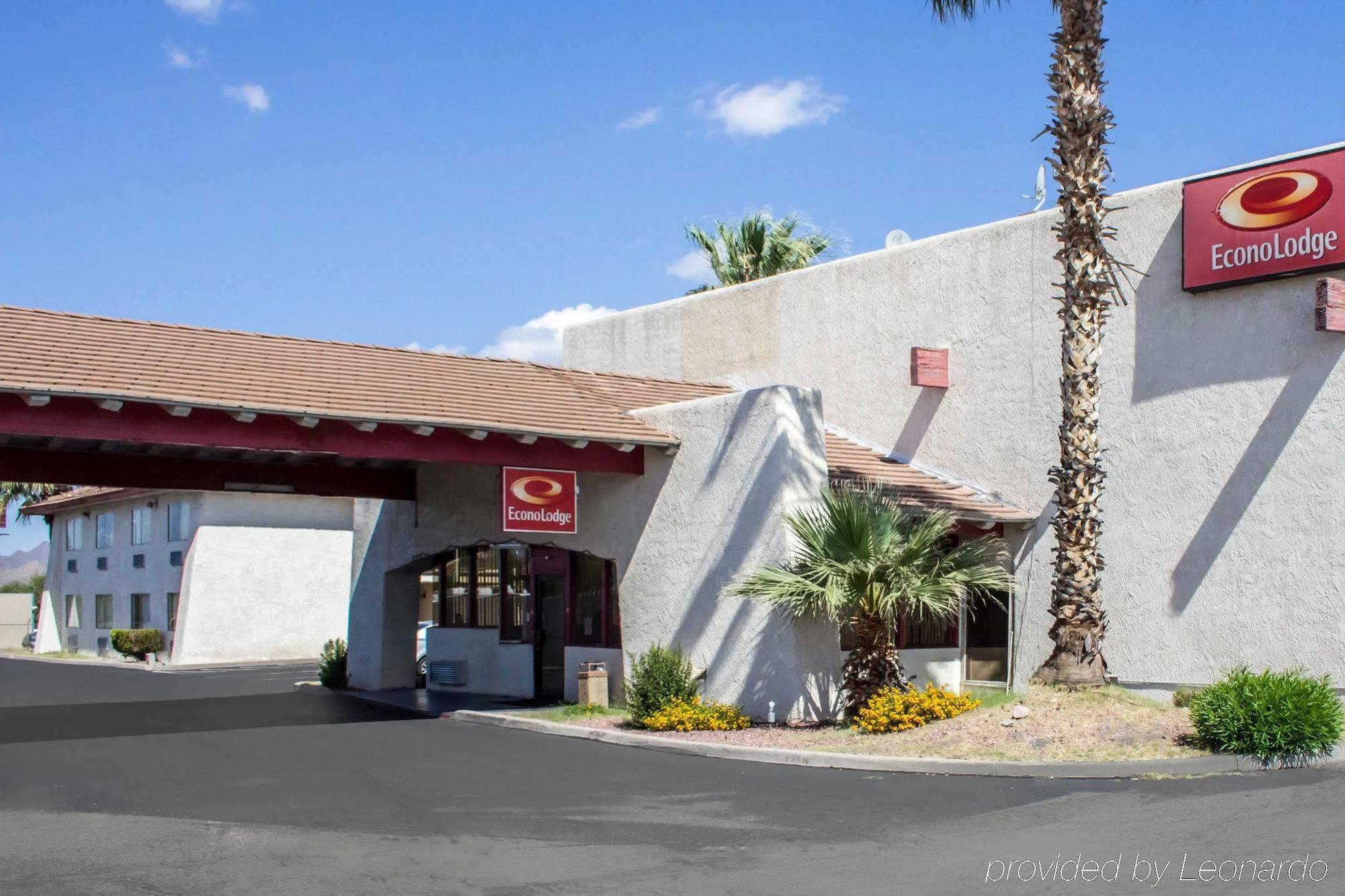 Econo Lodge Тусон Экстерьер фото