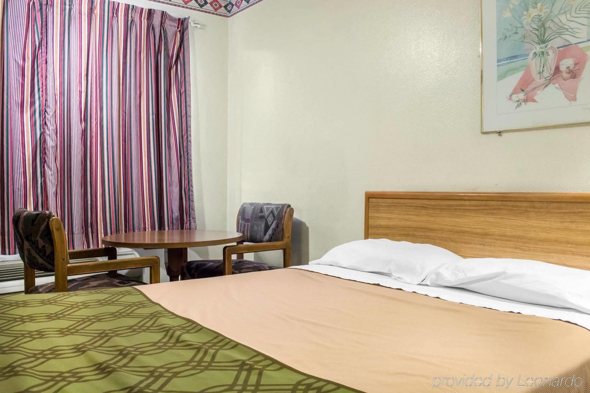 Econo Lodge Тусон Экстерьер фото