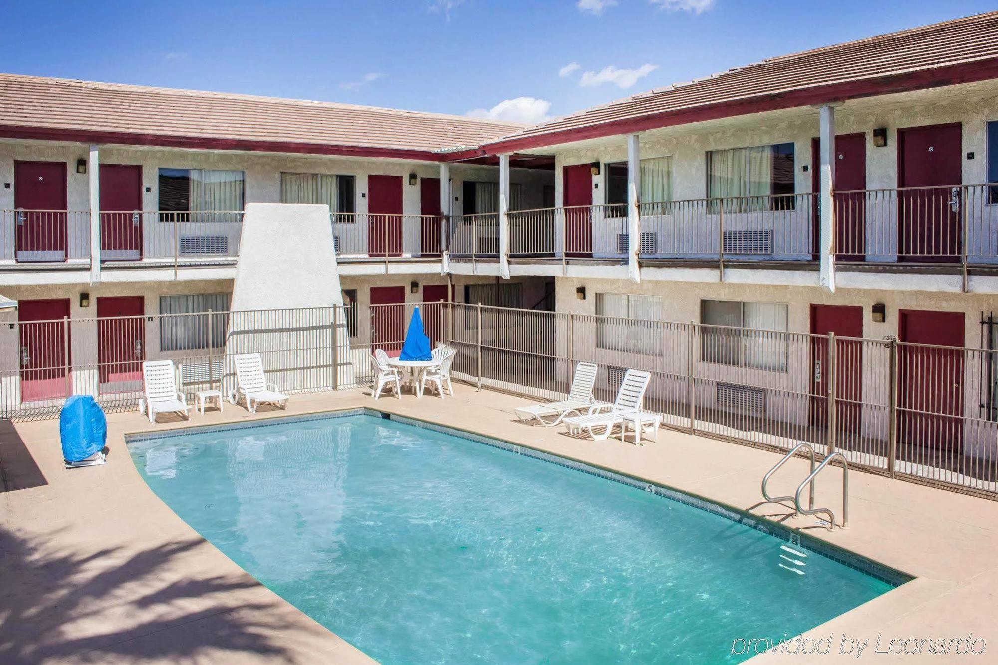 Econo Lodge Тусон Экстерьер фото